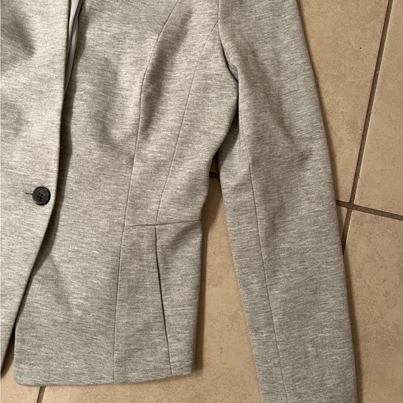 White House Black Market Chain Detail Blazer - Picture 6 of 10